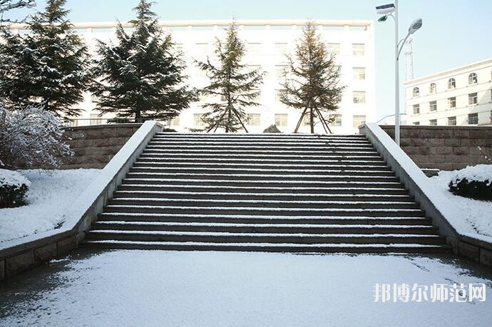 山東威海藝術(shù)幼兒師范學(xué)校2018年報名條件、招生對象