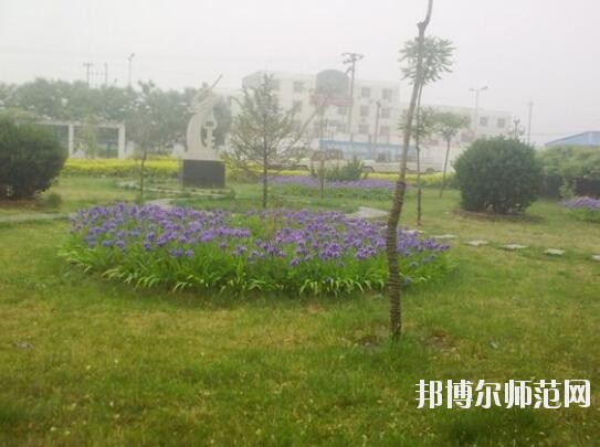 泊頭職教幼兒師范中心2018年報(bào)名條件、招生對(duì)象