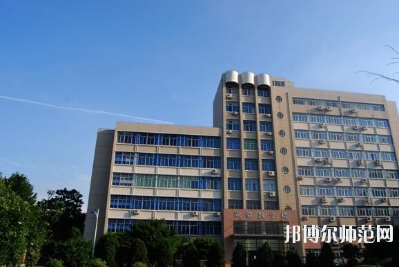 南昌大學科學技術師范學院南昌院區(qū)招生辦聯系電話