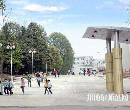 安順幼師職業(yè)技術高級中學2023年怎么樣、好不好