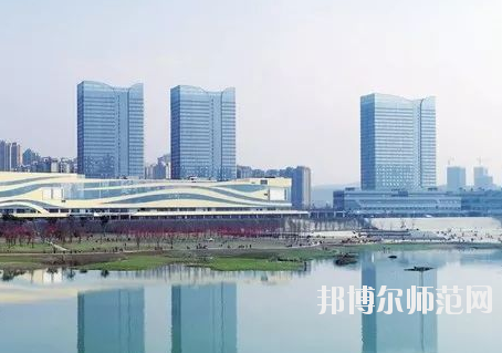 南充應用技術幼兒師范職業(yè)學校2020年報名條件、招生要求、招生對象 