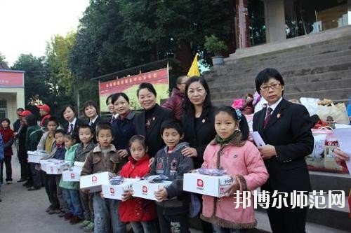 岳池白廟幼兒師范職業(yè)中學(xué)2020年報(bào)名條件、招生要求、招生對(duì)象