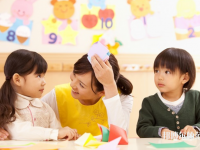 南昌2020年中專幼師學(xué)?？梢钥即髮? /><b>南昌2020年中專幼師學(xué)?？梢钥即髮?/b><span>2020-03-23 15:01</span><p>南昌2020年中專幼師學(xué)?？梢钥即髮?對于中專幼師學(xué)校怎么考大專這個(gè)問題，相信選擇幼師專業(yè)的小伙伴們都是想拿到一個(gè)更高的文</p></a></li>
            <li><a href=