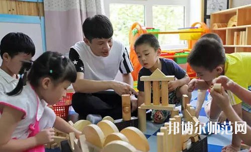 達(dá)州2020年讀幼師學(xué)?？梢钥即髮W(xué)嗎