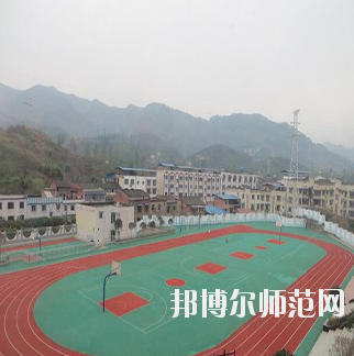 重慶統(tǒng)景幼師職業(yè)中學(xué)怎么樣、好不好