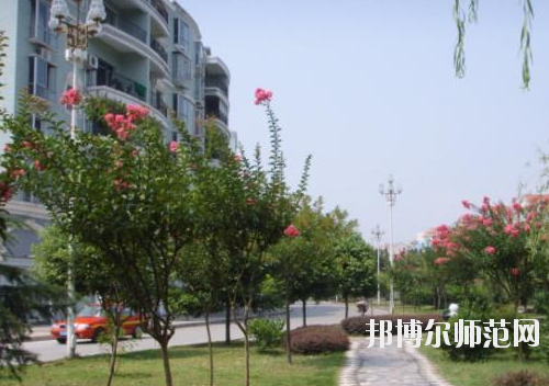 重慶市墊江縣幼師職業(yè)教育中心怎么樣、好不好