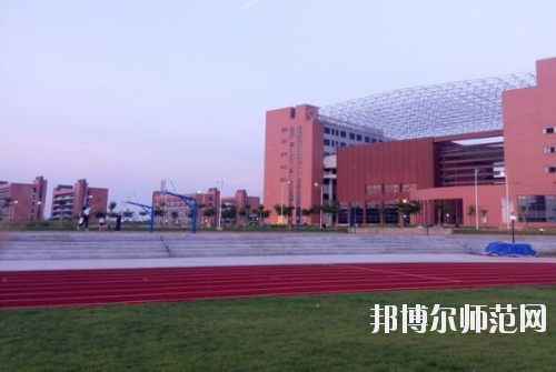 重慶工業(yè)管理幼師職業(yè)學(xué)校怎么樣、好不好