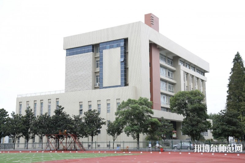 汕頭職業(yè)技術(shù)師范學(xué)院金園校區(qū)2021年報(bào)名條件、招生要求、招生對象
