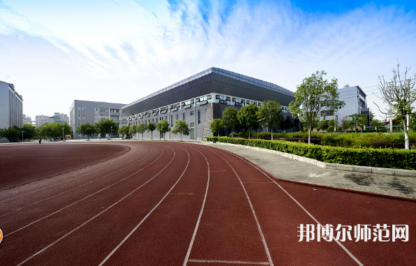 四川商業(yè)服務(wù)技工幼兒師范學(xué)校2023年怎么樣、好不好
