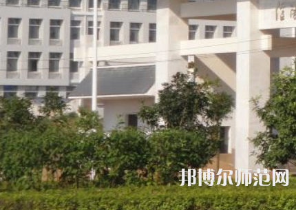 信陽職業(yè)技術(shù)師范學(xué)院2023年報名條件、招生要求、招生對象
