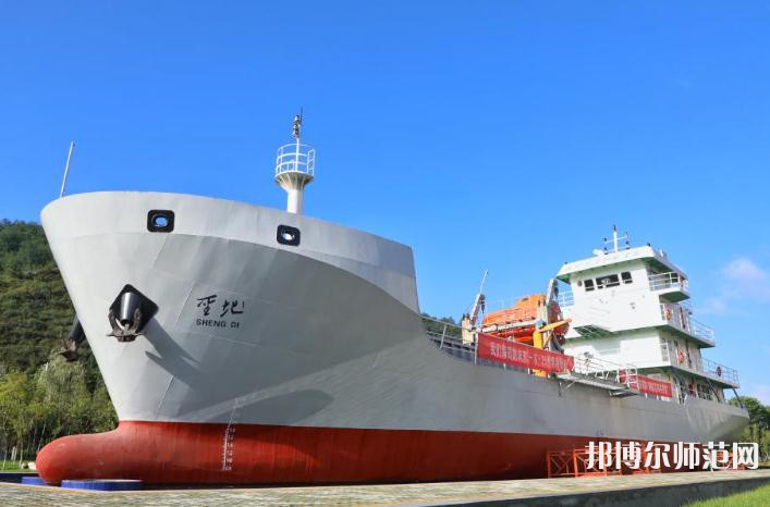 延安職業(yè)技術(shù)師范學(xué)院2023年報(bào)名條件、招生要求、招生對(duì)象