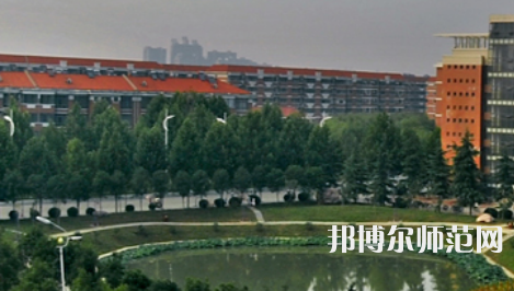 河南理工師范大學(xué)南校區(qū)2023年報名條件、招生要求、招生對象