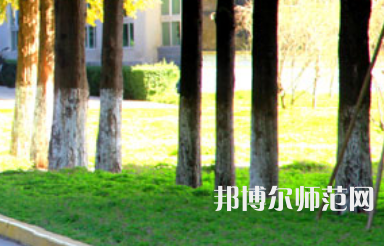 信陽(yáng)師范學(xué)院2023年報(bào)名條件、招生要求、招生對(duì)象