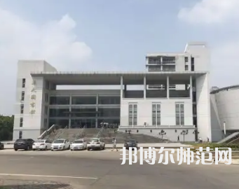 安徽大學師范學院龍河校區(qū)2023年報名條件、招生要求、招生對象