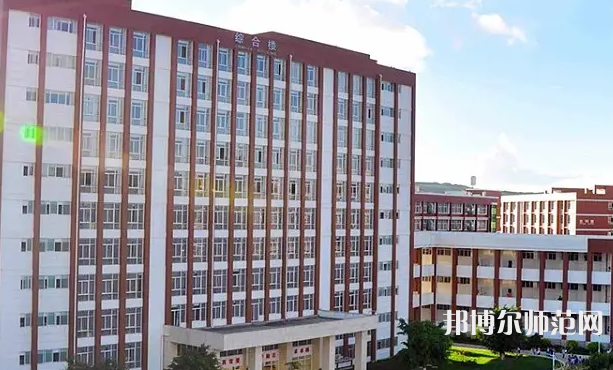 云南現(xiàn)代職業(yè)技術(shù)師范學(xué)院2023年報(bào)名條件、招生要求、招生對象