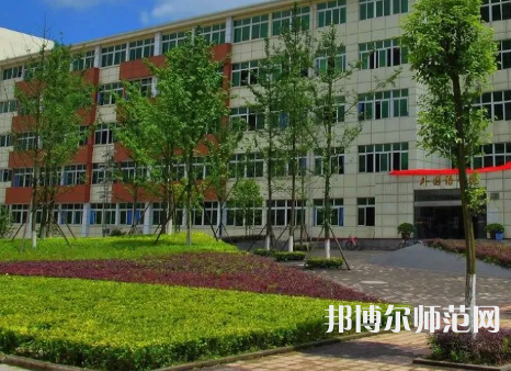重慶師范大學涉外商貿(mào)學院銅梁校區(qū)2023年報名條件、招生要求、招生對象 
