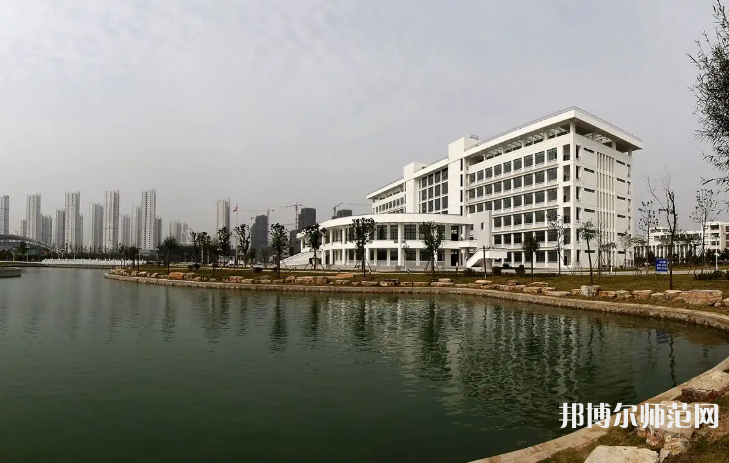 亳州學(xué)院2023年報(bào)名條件、招生要求、招生對(duì)象