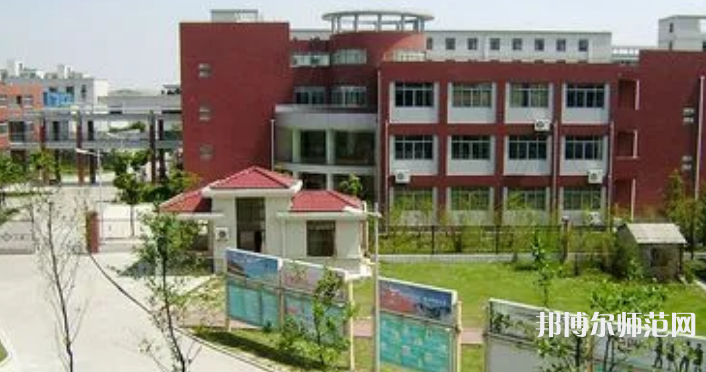 上海大學(xué)師范學(xué)院嘉定校區(qū)2023年怎么樣、好不好