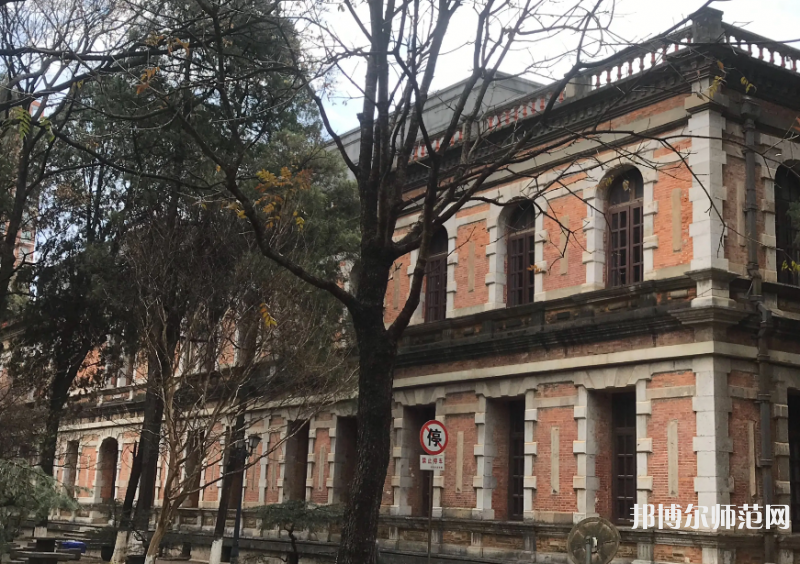 云南大學(xué)師范學(xué)院東陸校區(qū)2023年報(bào)名條件、招生要求、招生對象