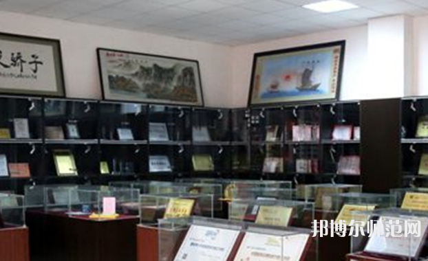 西北大學(xué)現(xiàn)代師范學(xué)院2023年報(bào)名條件、招生要求、招生對(duì)象 