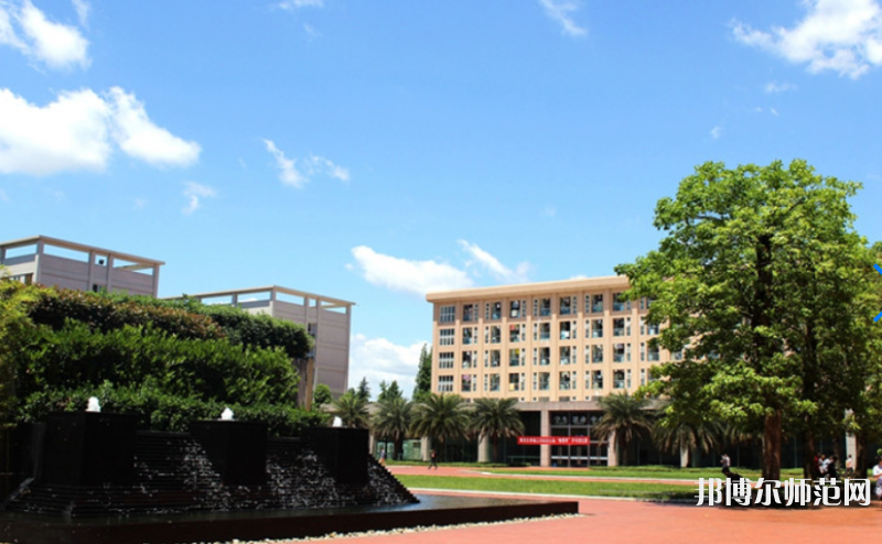 四川大學(xué)錦江師范學(xué)院2023年報(bào)名條件、招生要求、招生對(duì)象 