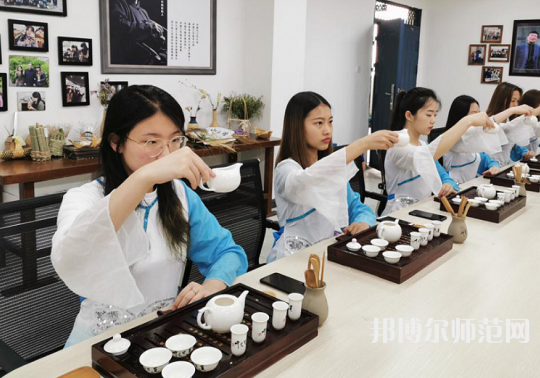 達(dá)州職業(yè)技術(shù)師范學(xué)院新校區(qū)2023年報(bào)名條件、招生要求、招生對(duì)象
