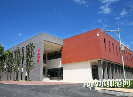 雅安職業(yè)技術(shù)師范學(xué)院2023年報(bào)名條件、招生要求、招生對(duì)象