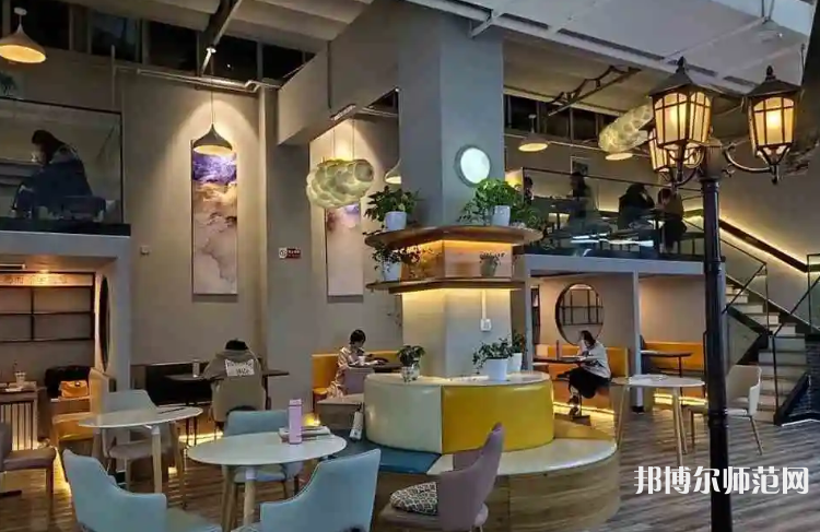 河北師范大學(xué)匯華學(xué)院2023年報(bào)名條件、招生要求、招生對(duì)象