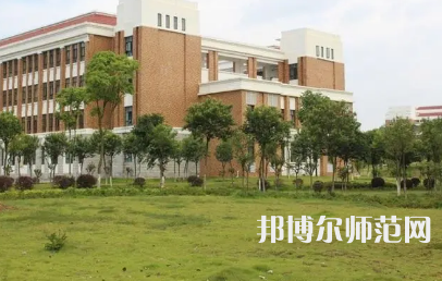 2023年贛州師范高等?？茖W校是民辦大學還是公辦