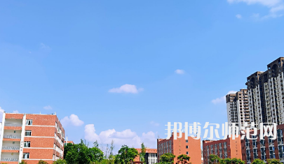 2023年四川商務(wù)幼兒師范學(xué)校報名條件、招生對象