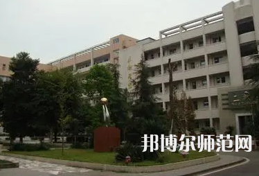 2023年隆昌城關(guān)幼兒師范職業(yè)中學(xué)報(bào)名條件、招生對(duì)象