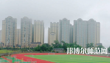 2023年成都汽車職業(yè)技術(shù)幼兒師范學校報名條件、招生對象