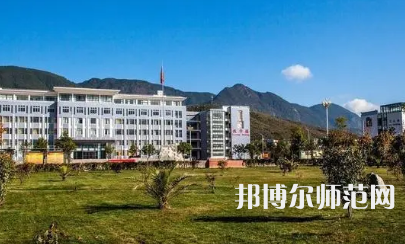 2023年麗江師范高等專科學(xué)校報(bào)名條件、招生對(duì)象