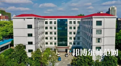 2023年湖南耒陽師范學(xué)校報(bào)名條件、招生對(duì)象