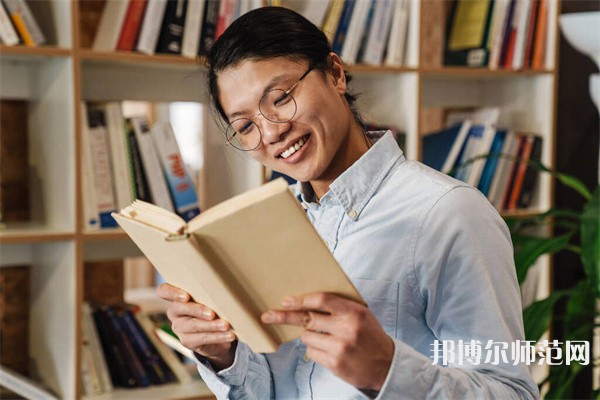 上海外國語師范大學(xué)賢達經(jīng)濟人文學(xué)院崇明校區(qū)介紹、地址