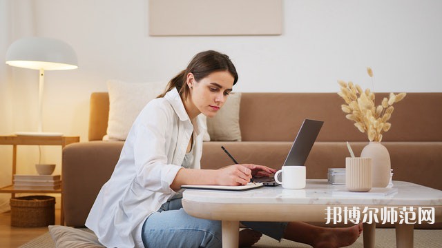 西雙版納職業(yè)技術師范學院介紹、地址